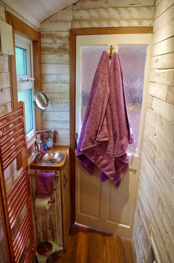 Cherry Tub In The Orchard. Cozy Getaway Stillington Екстериор снимка